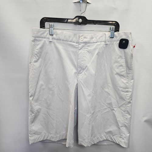 Vist Large View of Product Image Which is Used Nike Mens Shorts M