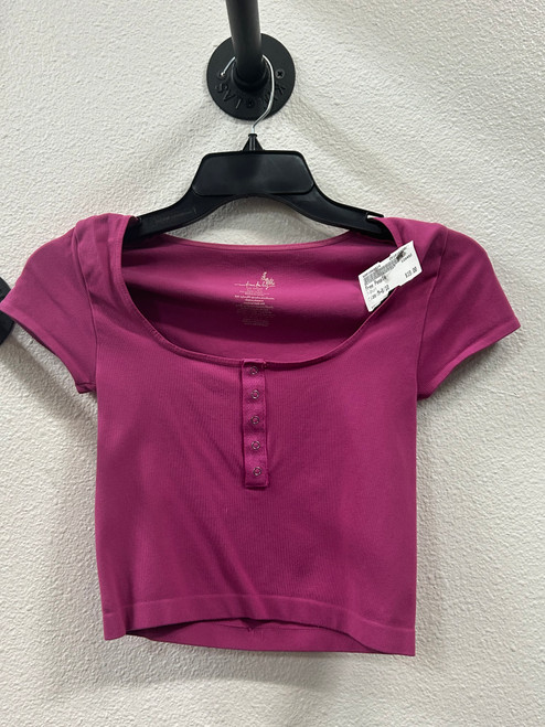 Used Free People T-Shirt M-8/10 60005-S001068514 Vist Large View of Product Image Which is Used Free People T-Shirt M-8/10