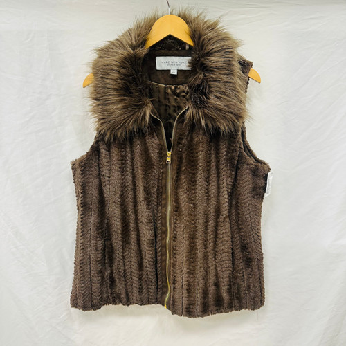 Used Marc New York Lightweight Vest XL-16 60003-S000874754 Vist Large View of Product Image Which is Used Marc New York Lightweight Vest XL-16