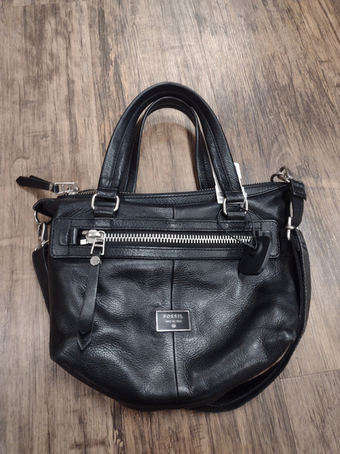 Vist Large View of Product Image Which is Used Fossil Small Handbag