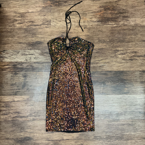 Vist Large View of Product Image Which is Used Unbranded Short Dress B S-4/6