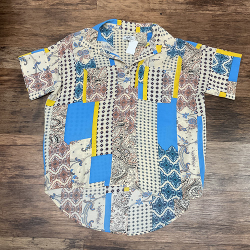 Used OAT New York Short Sleeve Top M-8/10 60004-S000634908 Vist Large View of Product Image Which is Used OAT New York Short Sleeve Top M-8/10