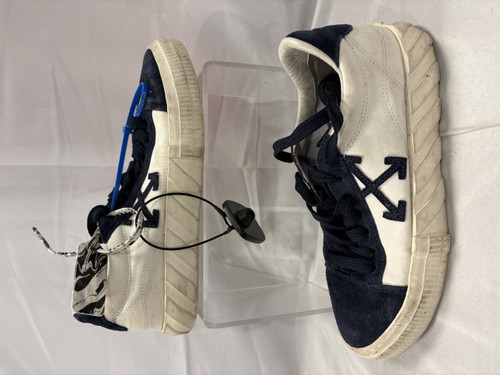 Used Off White Shoes 7 60067-S000766663 Vist Large View of Product Image Which is Used Off White Shoes 7