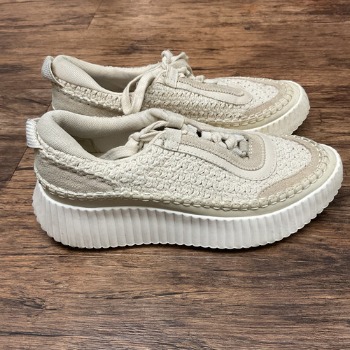 Used Dolce Vita Casual Shoes 7.5 60004-S000634915 Vist Large View of Product Image Which is Used Dolce Vita Casual Shoes 7.5