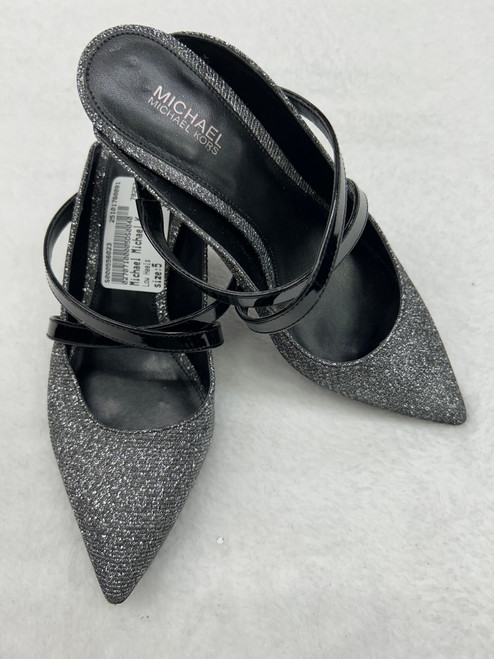 Used Michael Michael Kors Low Heels 5 60091-S000556023 Vist Large View of Product Image Which is Used Michael Michael Kors Low Heels 5
