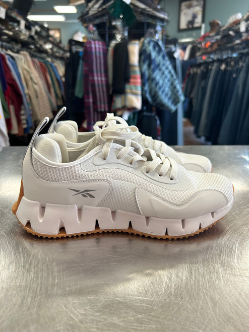 Vist Large View of Product Image Which is Used Reebok Casual Shoes 9