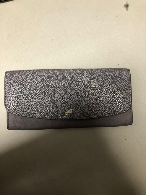 Vist Large View of Product Image Which is Used Michael Michael Kors Wallet