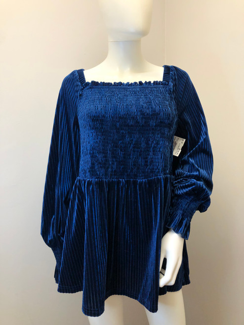 Vist Large View of Product Image Which is Used Unbranded Long Sleeve Top XXL-20