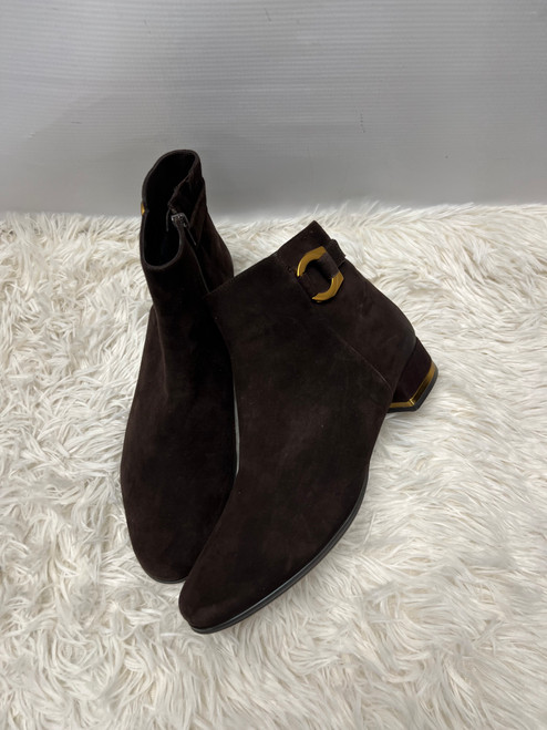 Used Vaneli Ankle Boots 9.5 60132-S000116357 Vist Large View of Product Image Which is Used Vaneli Ankle Boots 9.5