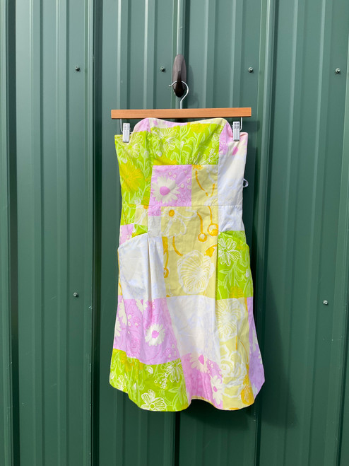 Used Lilly Pulitzer Spring Short Dress F S-4/6 60084-S000872034 Vist Large View of Product Image Which is Used Lilly Pulitzer Spring Short Dress F S-4/6