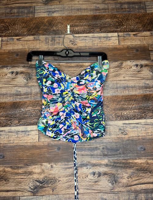 Vist Large View of Product Image Which is Used Johnny Was Sleeveless Top S-4/6