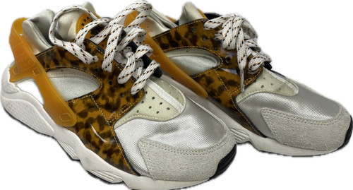 Used Nike Performance Shoes 8.5 60030-S000877255 Vist Large View of Product Image Which is Used Nike Performance Shoes 8.5