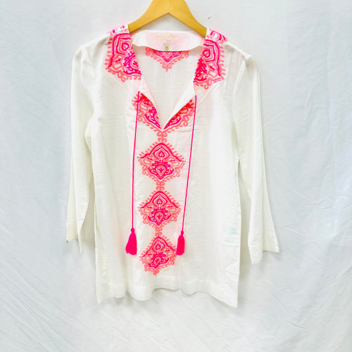 Used Lilly Pulitzer Long Sleeve Top P S-4/6 60003-S000875522 Vist Large View of Product Image Which is Used Lilly Pulitzer Long Sleeve Top P S-4/6