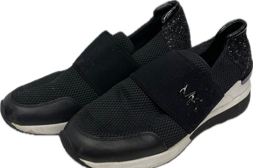 Vist Large View of Product Image Which is Used Michael Michael Kors Performance Shoes 8.5