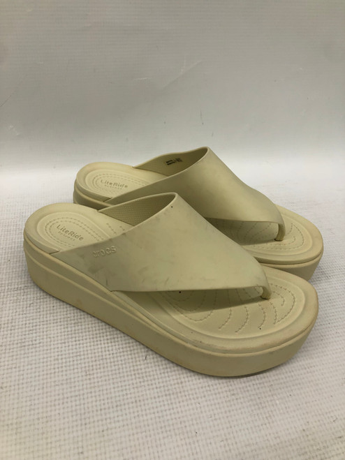 Used Crocs Wedge Sandals 8 60124-S000176637 Vist Large View of Product Image Which is Used Crocs Wedge Sandals 8