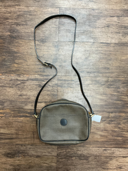 Used Fendi Small Leather Handbag 60004-S000635415 Vist Large View of Product Image Which is Used Fendi Small Leather Handbag