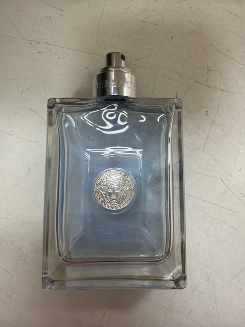 Vist Large View of Product Image Which is Used Versace Pour Home