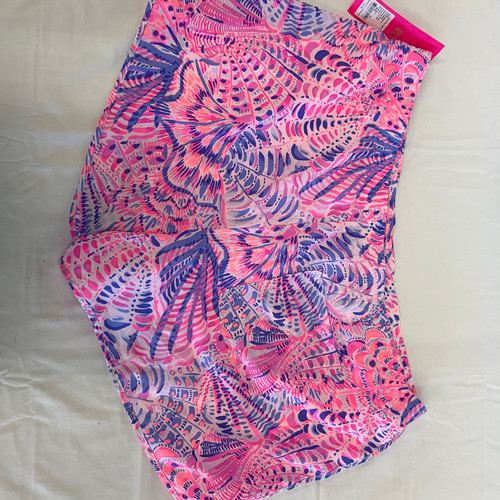 Vist Large View of Product Image Which is Used Lilly Pulitzer Active Shorts XL 16/33