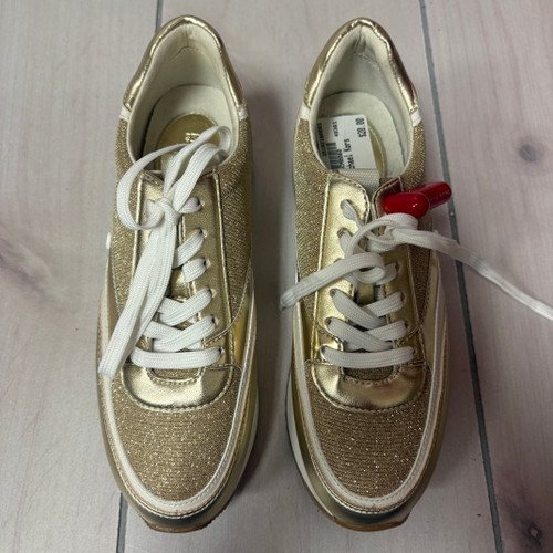 Used Michael Michael Kors Casual Shoes 7 60093-S000371908 Vist Large View of Product Image Which is Used Michael Michael Kors Casual Shoes 7