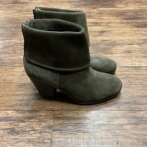 Used Vince Camuto Ankle Boots 9 60004-S000635564 Vist Large View of Product Image Which is Used Vince Camuto Ankle Boots 9