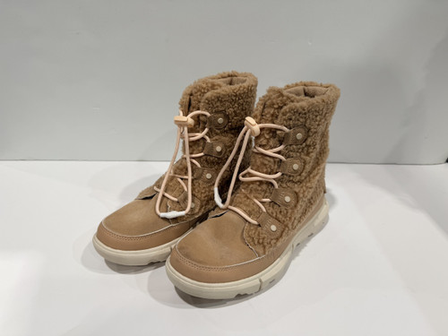 Vist Large View of Product Image Which is Used Sorel Outerwear Boots 6.5