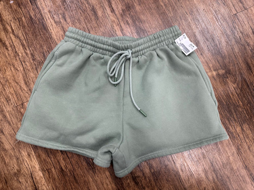 Used Unbranded Shorts 4-27 60032-S000654171 Vist Large View of Product Image Which is Used Unbranded Shorts 4-27