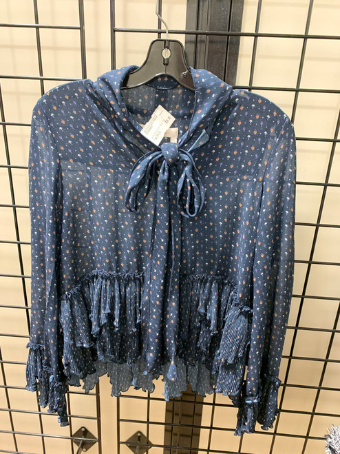 Vist Large View of Product Image Which is Used Unbranded Long Sleeve Top S-4/6