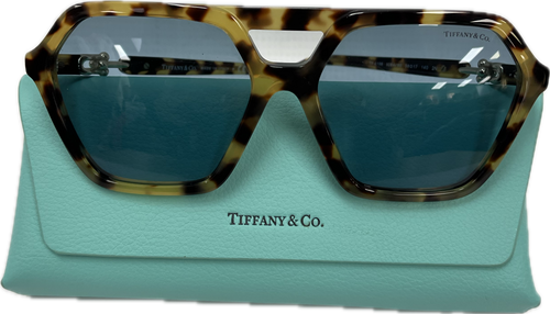 Used Tiffany & Co. Sunglasses 60030-S000877977 Vist Large View of Product Image Which is Used Tiffany & Co. Sunglasses