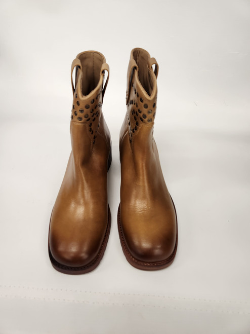Used Unbranded Ankle Boots 10 60027-S001384517 Vist Large View of Product Image Which is Used Unbranded Ankle Boots 10