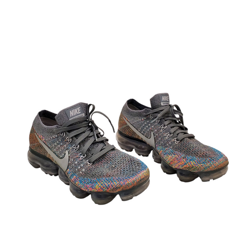 Used Nike Performance Shoes 7 60098-S000124433 Vist Large View of Product Image Which is Used Nike Performance Shoes 7
