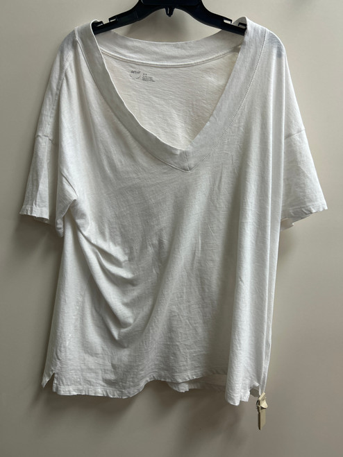 Vist Large View of Product Image Which is Used Unbranded Active Short Sleeve M-8/10
