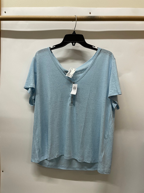 Vist Large View of Product Image Which is Used Old Navy T-Shirt XL-16