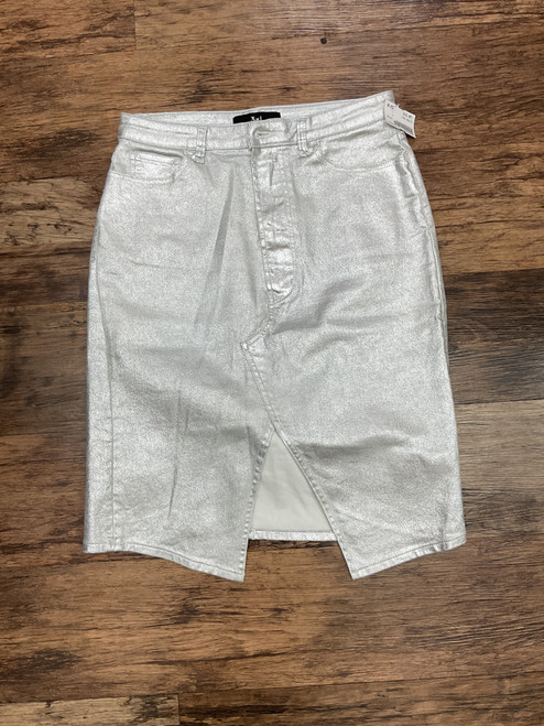 Used Nyc Short Skirt 12-31 60004-S000635736 Vist Large View of Product Image Which is Used Nyc Short Skirt 12-31
