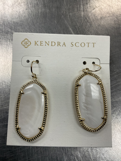 Used Kendra Scott Earrings 60004-S000635862 Vist Large View of Product Image Which is Used Kendra Scott Earrings