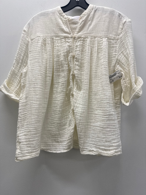 Used Aritzia Short Sleeve Top XXS 60137-S000079097 Vist Large View of Product Image Which is Used Aritzia Short Sleeve Top XXS