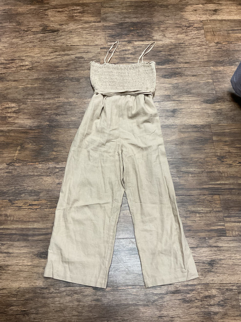 Used House Of Harlow Jumpsuit M-8/10 60004-S000635921 Vist Large View of Product Image Which is Used House Of Harlow Jumpsuit M-8/10