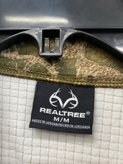 Vist Large View of Product Image Which is Used RealTree Men's Light Jacket M