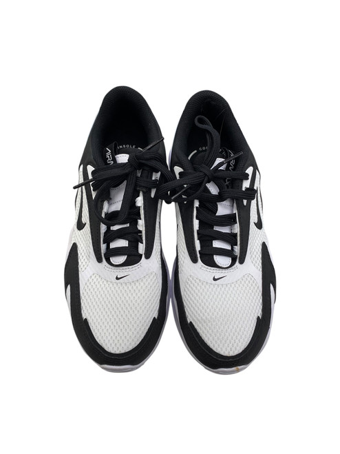 Used Nike Performance Shoes 6.5 60017-S001085227 Vist Large View of Product Image Which is Used Nike Performance Shoes 6.5