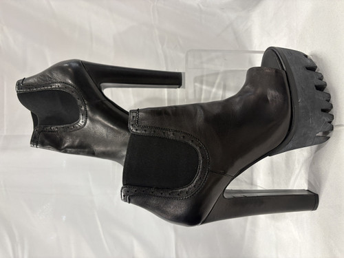 Vist Large View of Product Image Which is Used Versace Heeled Boots 8