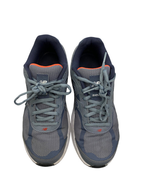 Used New Balance Performance Shoes 9 60017-S001085271 Vist Large View of Product Image Which is Used New Balance Performance Shoes 9