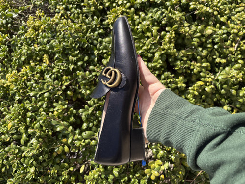 Used Gucci Loafers 60067-S000768422 Vist Large View of Product Image Which is Used Gucci Loafers