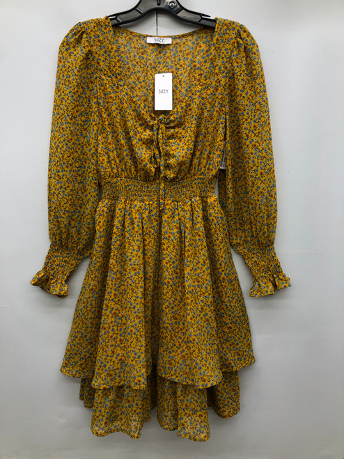 Vist Large View of Product Image Which is Used Suzy Shier Short Dress F S-4/6