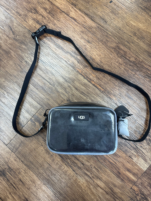 Used Ugg Australia Small Leather Handbag 60032-S000654994 Vist Large View of Product Image Which is Used Ugg Australia Small Leather Handbag