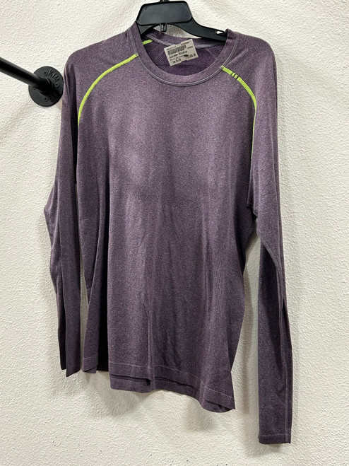 Vist Large View of Product Image Which is Used Lululemon Athletica Active Long Sleeve XL-16