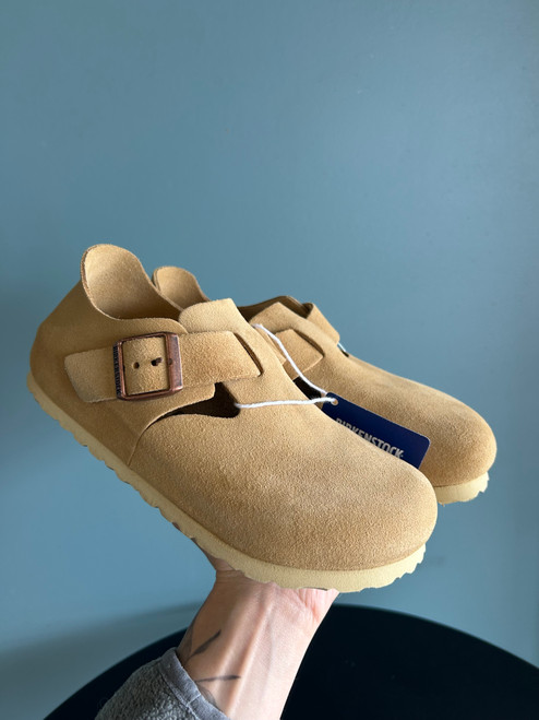 Vist Large View of Product Image Which is Used Unbranded Flats 5