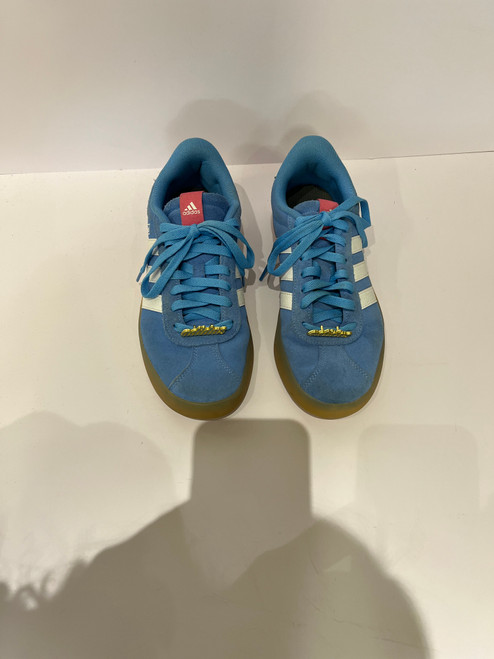 Used Adidas Casual Shoes 8 60070-S000592961 Vist Large View of Product Image Which is Used Adidas Casual Shoes 8