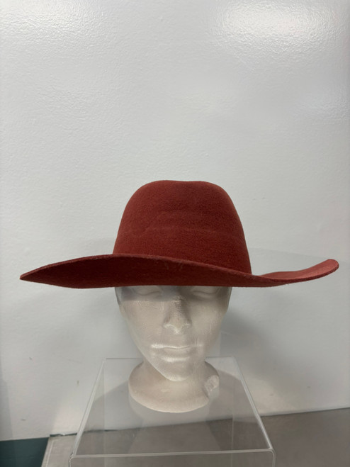 Used GIGI PIP Winter Hat XL 16/33 60130-S000229636 Vist Large View of Product Image Which is Used GIGI PIP Winter Hat XL 16/33