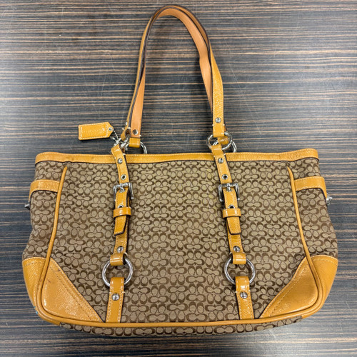 Vist Large View of Product Image Which is Used Coach Small Handbag