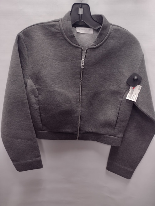 Vist Large View of Product Image Which is Used Everlane Short Light Jacket S-4/6