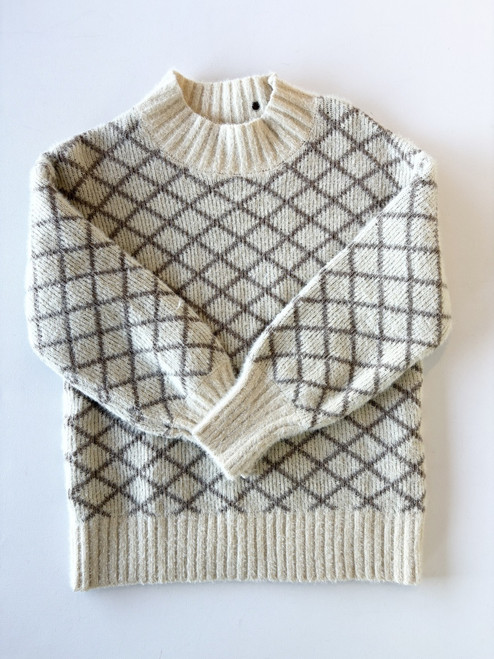 Vist Large View of Product Image Which is Used Unbranded Heavyweight Sweater F S-4/6